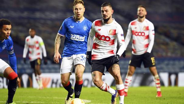 <p>Maxime Lestienne (r.) erzielte das zwischenzeitliche 0:1 für Standard Lüttich.</p>