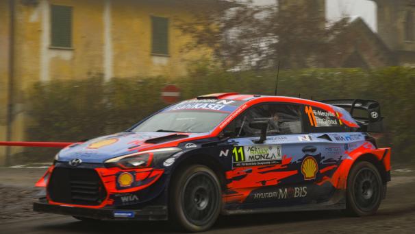 <p>Thierry Neuville muss aufgeben.</p>