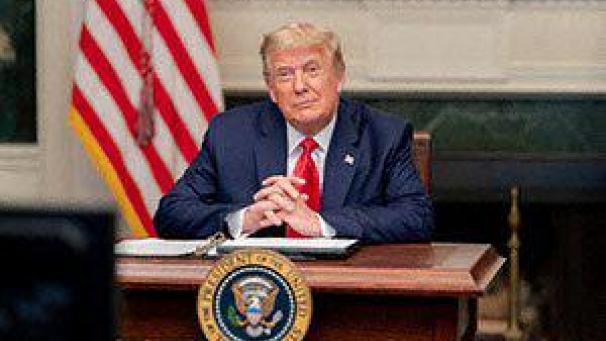 <p>Wo immer Donald Trump in diesen Tagen in der Öffentlichkeit auftritt, spricht er meist über das immer gleiche Thema. Die US-Wahl sei „gefälscht“, er werde weiter gegen Betrügereien kämpfen, schimpft Trump dann.</p>