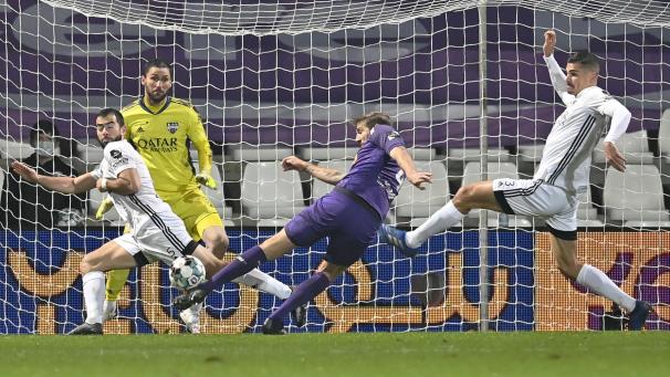 <p>Im Tor der AS Eupen zeigte Théo Defourny die nächste gute Leistung.</p>