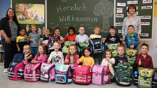 <p>Was muss Bildung in der Nach-Corona-Zeit leisten? Ein Eindruck vom ersten Schultag 2020 in Büllingen.</p>