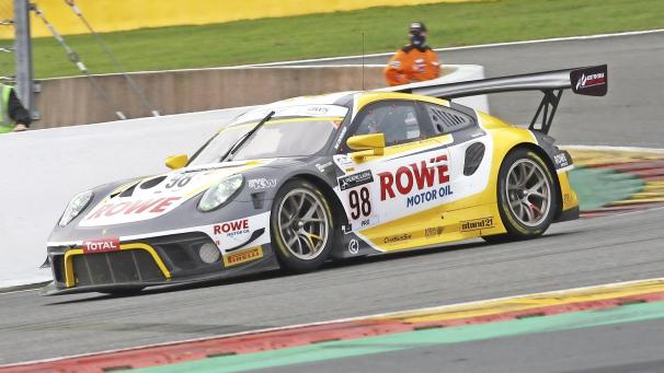 <p>Einer der Saisonhöhepunkte 2020 bei Porsche Motorsport war der Sieg bei den 24h Spa-Francorchamps, u.a. mit dem belgischen Werksfahrer Laurens Vanthoor.</p>