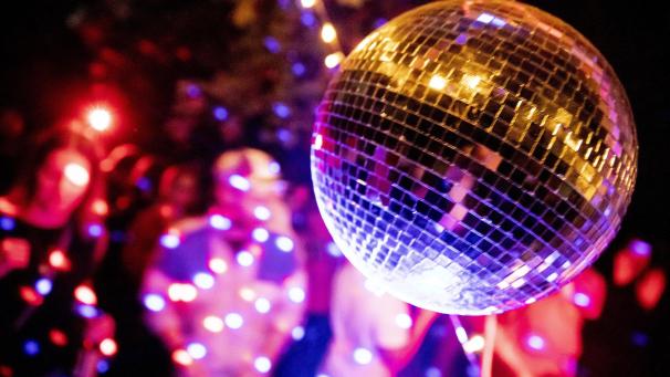 <p>Es wurde gefeiert.</p>