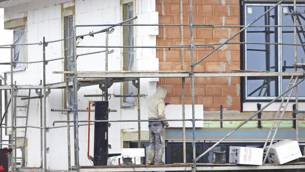 <p>Nächstes Jahr kann die DG auf eine Dotation in Höhe von 916.000 Euro zurückgreifen - Geld, mit dem u. a. Energieprämien finanziert werden können.</p>