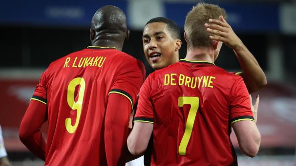 <p>Auch die Roten Teufel müssen noch auf die Covid-Impfung warten.</p>