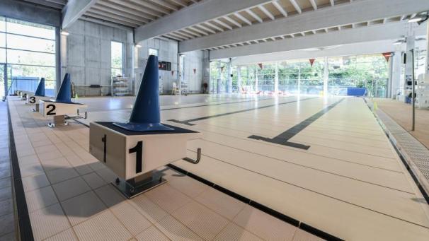 <p>Ab dem heutigen Samstag kann man in Eupen wieder schwimmen.</p>