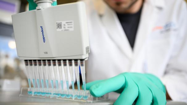 <p>Der CureVac-Impfstoff soll einige Vorteile bieten – vor allem, was die Lagerung betrifft.</p>