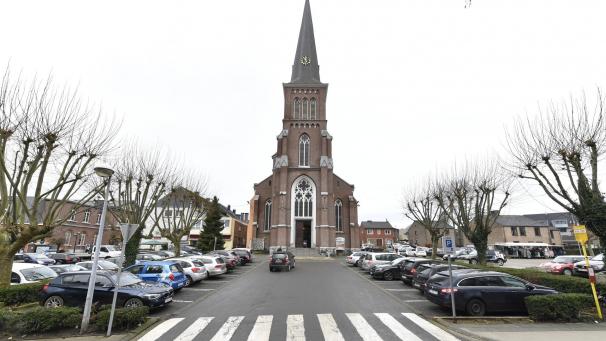 <p>Am ersten Weihnachtstag, um zwölf Uhr, ist eine Kundgebung vor der Kelmiser Pfarrkirche erlaubt.</p>