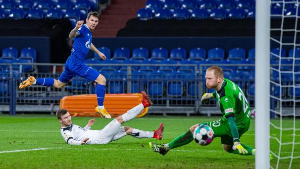 <p>Benito Raman (links) war mit seinem Doppelpack maßgeblich am Schalker Erfolg beteiligt.</p>
