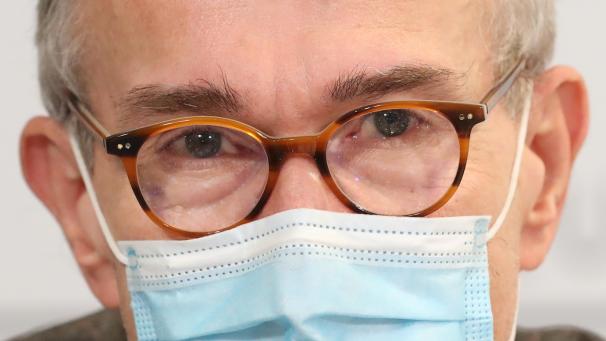 <p>Gesundheitsminister Frank Vandenbroucke gilt in Bezug auf die Corona-Schutzmaßnahmen als der Hardliner in der Föderalregierung.</p>