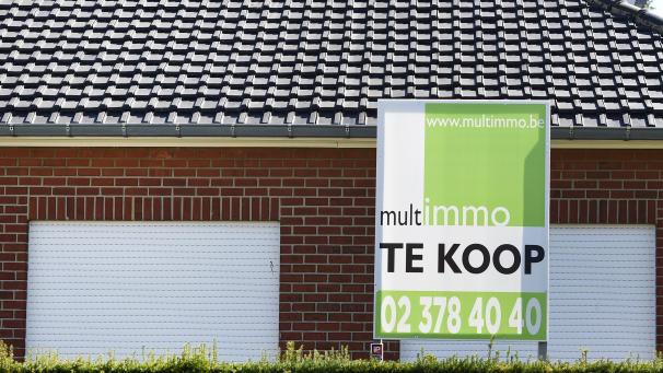 <p>Laut Erhebungen des statistischen Landesamtes Statbel liegt der Preis für ein freistehendes Einfamilienhaus bei rund 315.000 Euro.</p>