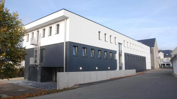 <p>Blick auf das Büllinger Gemeindehaus</p>