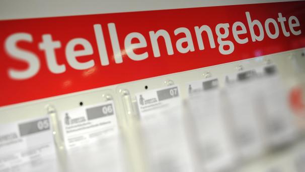 <p>„Die derzeit 350.000 Arbeitslosen reichen nicht aus.“</p>