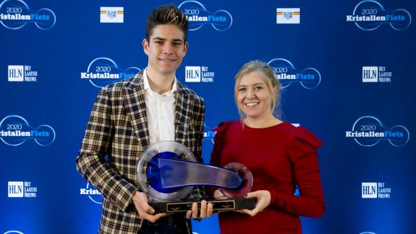 <p>Wout van Aert mit Lebensgefährtin Sarah De Bie</p>
