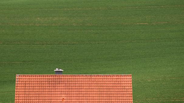 <p>Die Belgier wollen größer und grüner wohnen. Sie bevorzugen Häuser mit Garten, Wohnungen mit Balkonen und besonders viel Platz.</p>