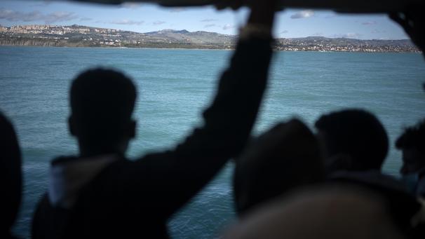 <p>Open_Arms_rettet_Flu_67890120</p>