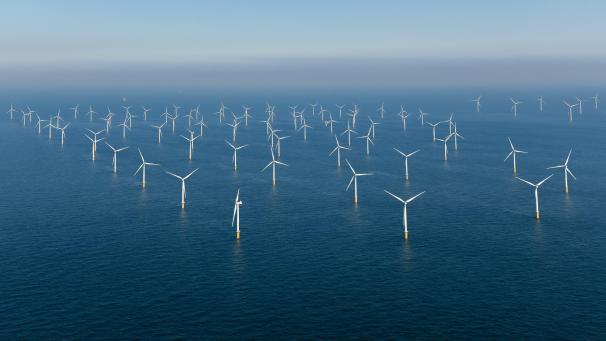 <p>Windpark in der belgischen Nordsee. Die Produktion von Offshore-Windenergie wurde 2020 um 45  % gesteigert.</p>