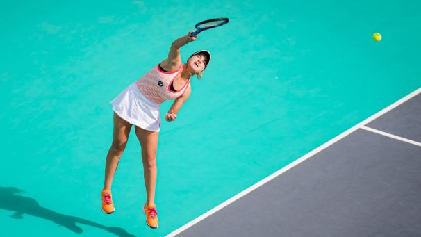 <p>Kirsten Flipkens vor ihrem Sturz im Match gegen Sofia Kenin.</p>