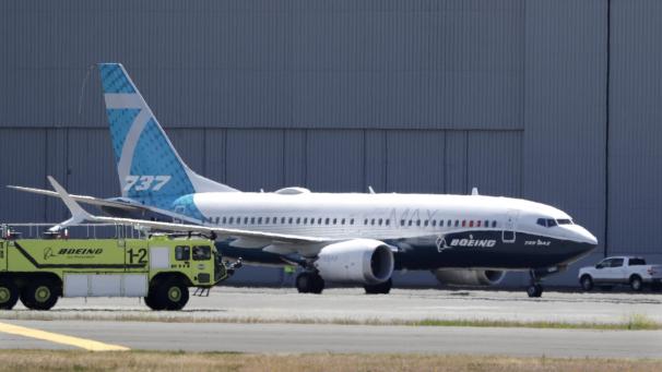 <p>Das im Juni 2020 veröffentlichte Foto zeigt eine Boeing 737 MAX, die nach einem Testflug auf dem Boeing-Feld in Seatller (USA) rollt.</p>