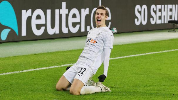 <p>Florian Neuhaus schockte die Bayern kurz nach der Halbzeitpause mit dem 3:2-Siegtreffer.</p>