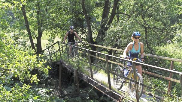 <p>Die meisten Gäste kommen gezielt zum Radfahren und Wandern nach St.Vith. Besonders die Mountainbike-Tour Stoneman ist beliebt.</p>