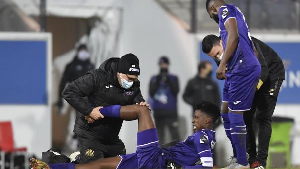 <p>Sambi Lokonga ist in Eupen zum Zuschauen verurteilt.</p>