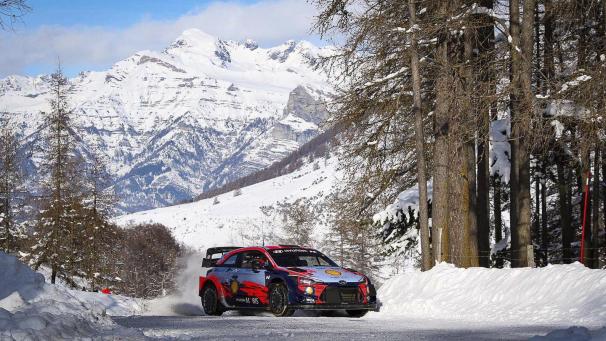 <p>Auch Thierry Neuville (Hyundai) hat sich bei Testfahrten auf die anstehende Rallye Monte Carlo zum Saisonauftakt vorbereitet.</p>