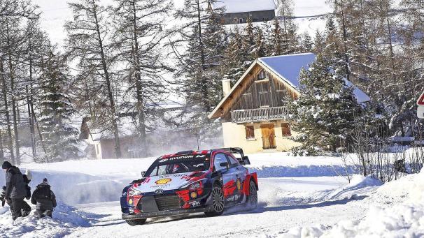 <p>Bei der Monte werden sich viele Blicke auf das Team Neuville-Wijdaeghe (Hyundai) richten.</p>