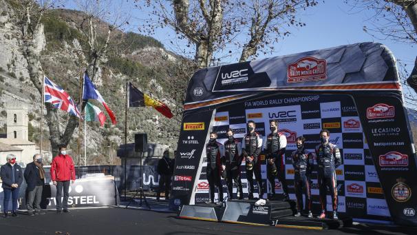 <p>Das Podium der Rallye Monte Carlo: (v.l.) Evans-Martin, Ogier-Ingrassia und Neuville-Wydaeghe.</p>