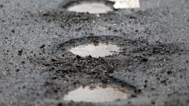 <p>St.Vith investiert in den Wegebau.</p>