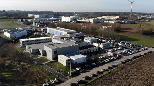 <p>Das AstraZeneca-Werk Novasep im wallonischen Seneffe (Provinz Hennegau).</p>