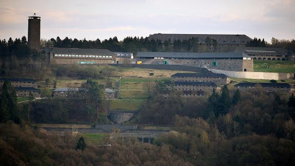 <p>Blick auf die Burg Vogelsang</p>