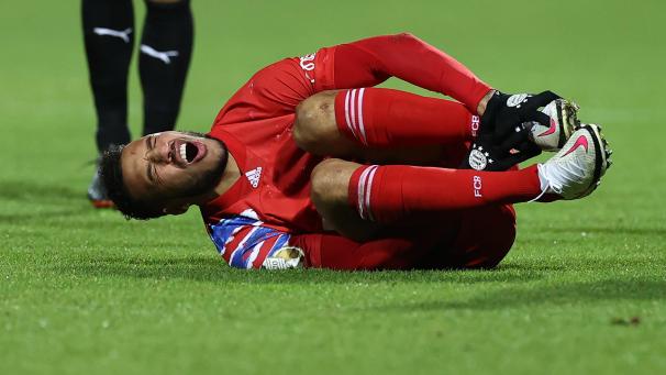 <p>Corentin Tolisso, hier beim Pokalspiel gegen Holstein Kiel, ließ sich in der vergangenen Woche ein Tattoo am rechten Unterarm stechen.</p>