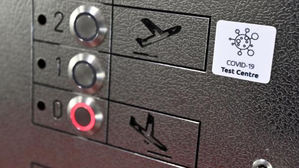 <p>Am Landesflughagen in Zaventem kann man sich sofort testen lassen.</p>