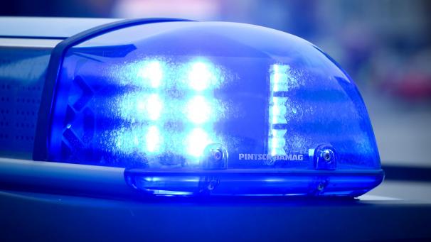 <p>blaulicht dpa(1)</p>