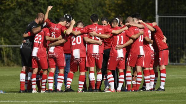 <p>Der Rechter Kader bleibt beisammen.</p>