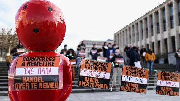 <p>Unter anderem kam am Mont des Arts in Brüssel Gastronomen zusammen, um ihrem Unmut Luft zu machen.</p>