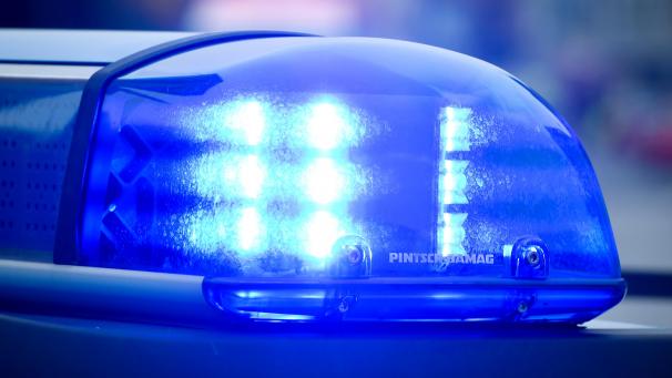 <p>blaulicht dpa(1)</p>