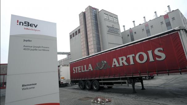 <p>Der Brauereikonzern AB Inbev braucht Kontinuität bei der Produktion von Stella Artois. Deshalb ist eine Auslagerung der Produktion von Jupille in die USA nicht ausgeschlossen.</p>