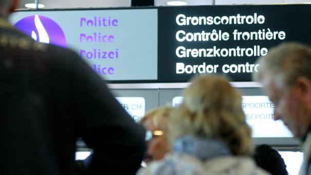 <p>Am Landesflughafen drohen wegen Personalmangels bei der Sicherheitskontrolle Engpässe.</p>