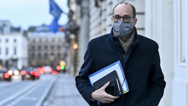 <p>Vincent Van Peteghem</p>