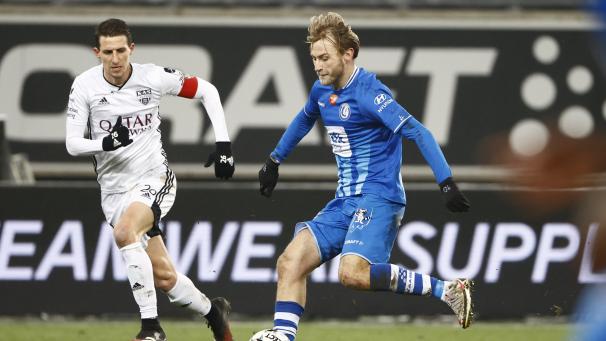 <p>Jens Cools (l.) spielte zwei Saisons lang für Waasland-Beveren.</p>