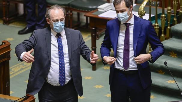 <p>N-VA-Fraktionschef Peter De Roover (l.) und Premier Alexander De Croo.</p>