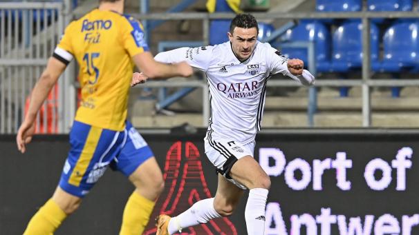 <p>Smail Prevljak sieht seine Zukunft am Kehrweg.</p>