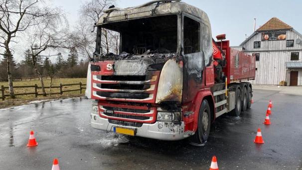 <p>Auf Baraque Michel ist am Montagmittag ein Lkw in Brand geraten. Die Feuerwehr musste ausrücken.</p>
