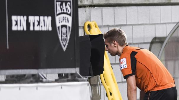 <p>Auch beim Spiel der AS Eupen gegen Gent wird es keine Hilfe vom VAR geben.</p>