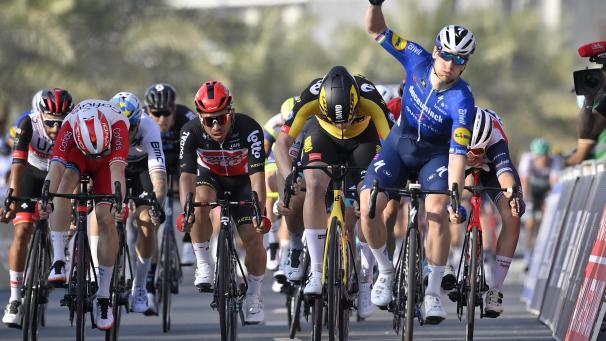 <p>Sam Bennett (rechts) feierte wieder einen Sprintsieg.</p>