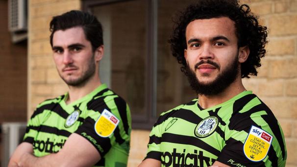 <p>Nicht nur das Wappen der Forest Green Rovers ist grün. Der ganze Klub bezeichnet sich als klimaneutral.</p>