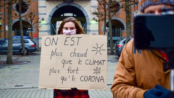 <p>Seit dem Ausbruch der Coronakrise versuchen die Aktivisten, mit verschiedenen Aktionen – überwiegend digital – die Aufmerksamkeit auf den Klimawandel zu lenken.</p>