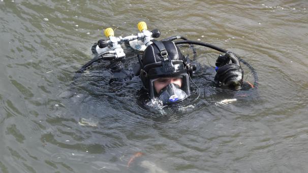 <p>Taucher hatten nach der vermissten Frau gesucht.</p>